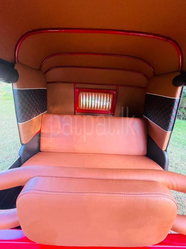 Bajaj Three Wheel 2003 - பயன்படுத்தப்பட்டது முச்சக்கர வண்டி sale in Sri Lanka - patpat.lk