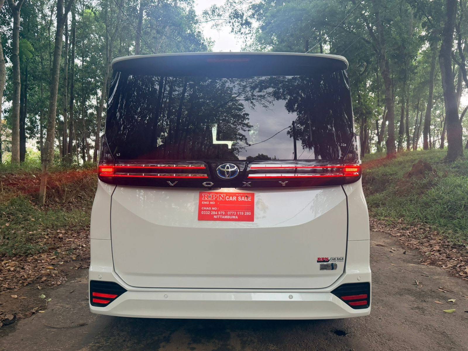 Toyota Voxy 2025 - Brand New Van sale in Sri Lanka - patpat.lk