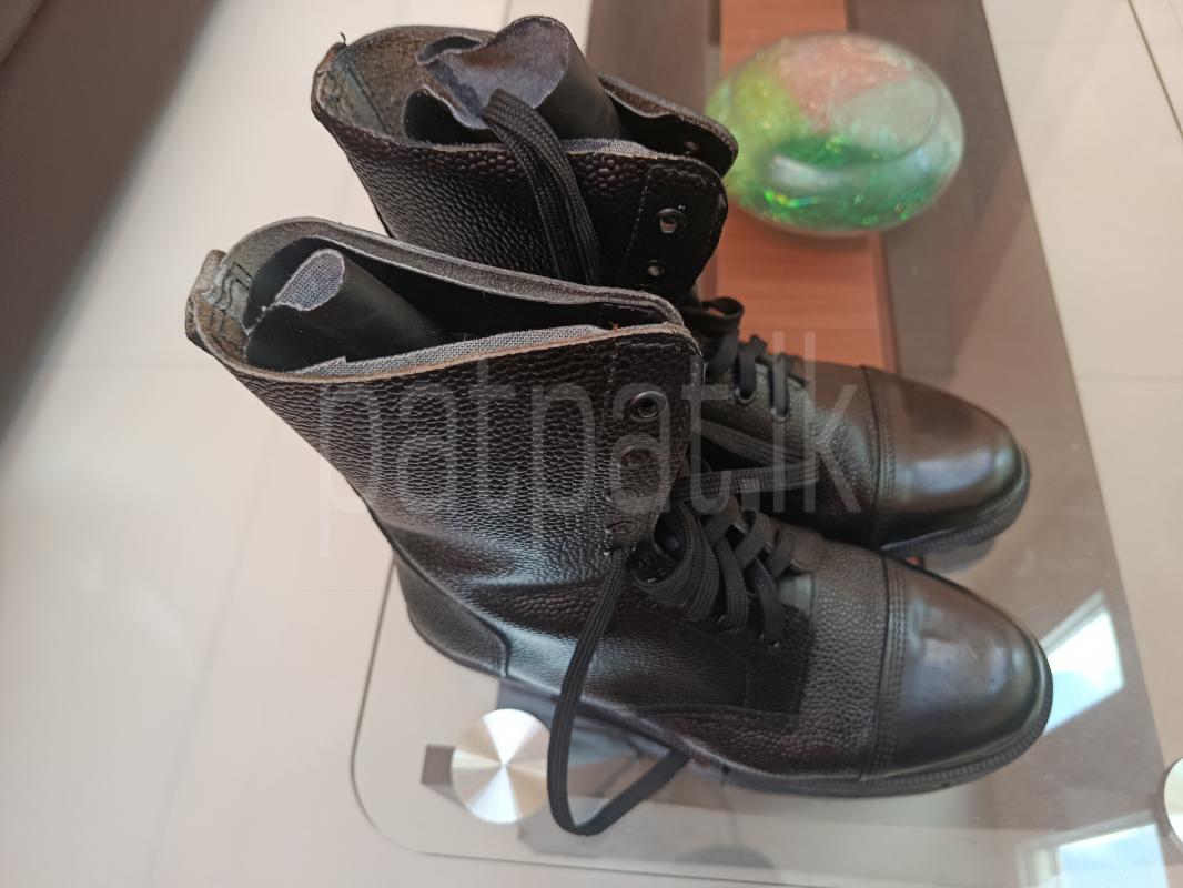 Ceylon Boots ads-image-1