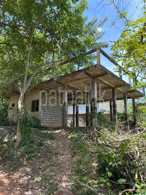 Building for Sale in Unawatuna