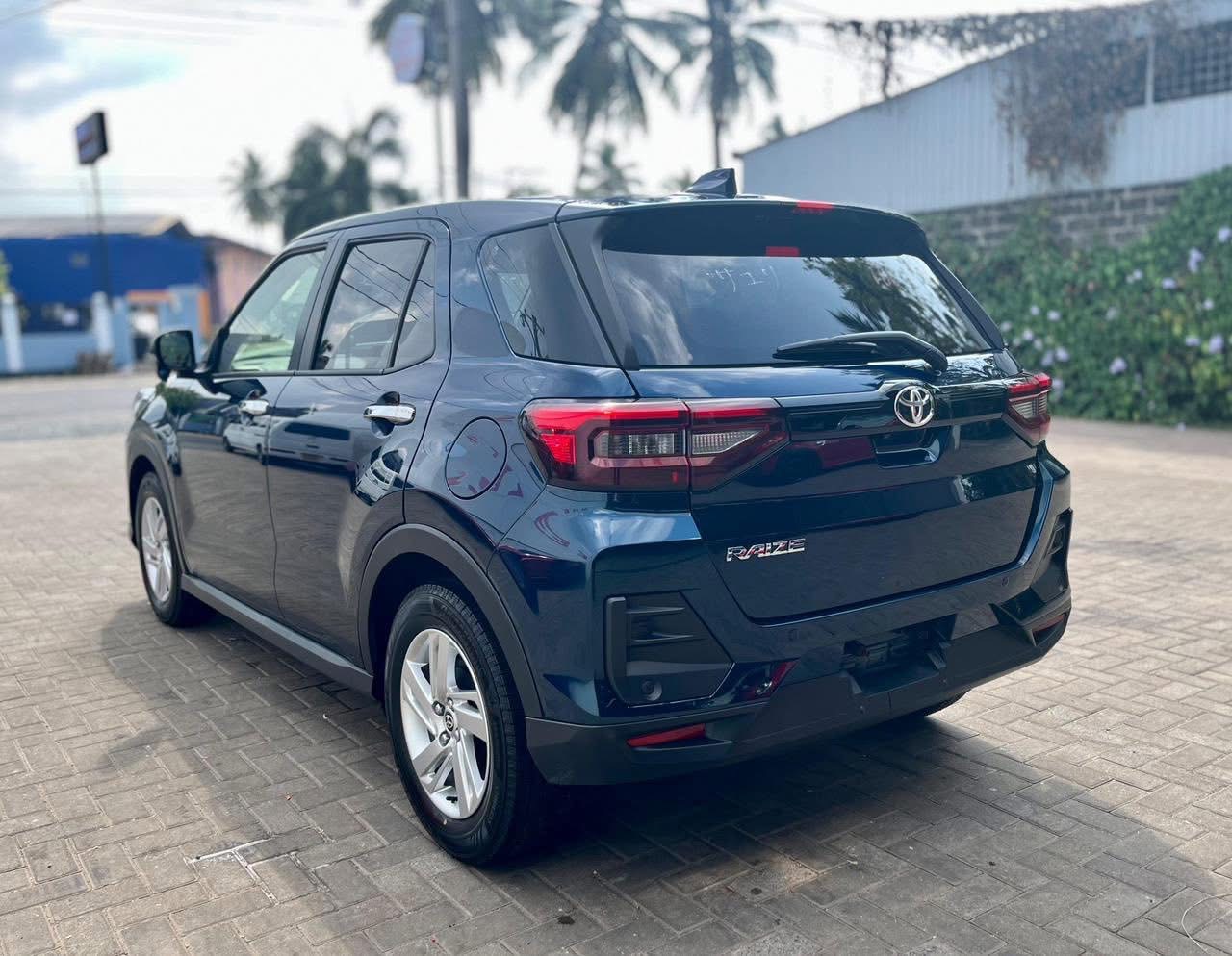 Toyota Raize 2025 - Reconditioned SUV sale in Sri Lanka - patpat.lk