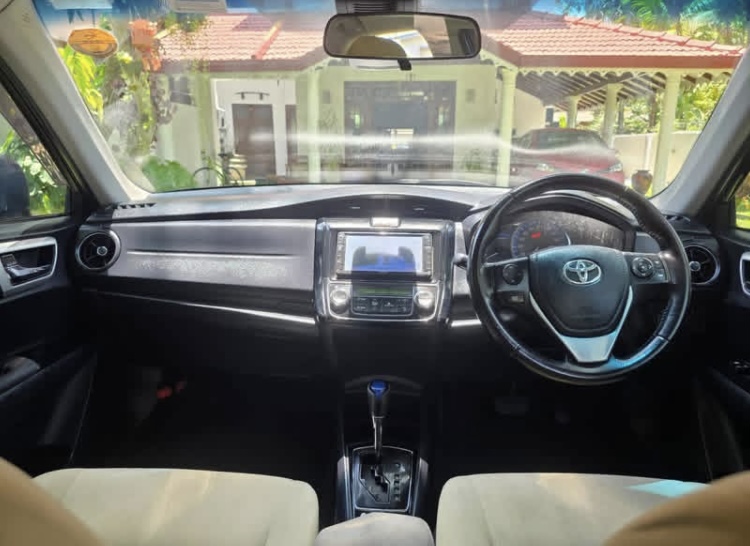 Toyota Axio 2015 - Used Car sale in Sri Lanka - patpat.lk