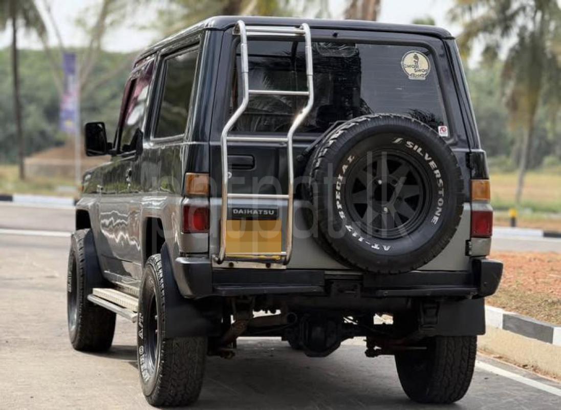 Advertisement image 3