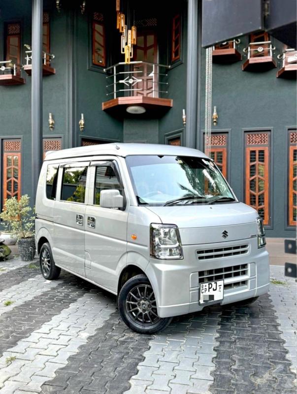 Advertisement image 1