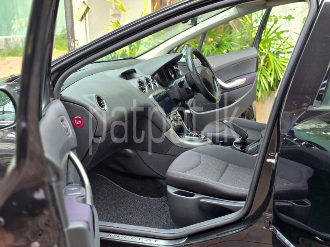 Advertisement image 6