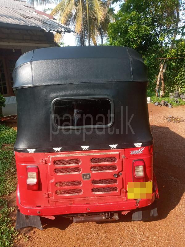 Bajaj Three Wheel 2018 - Used Three wheeler sale in Sri Lanka - patpat.lk