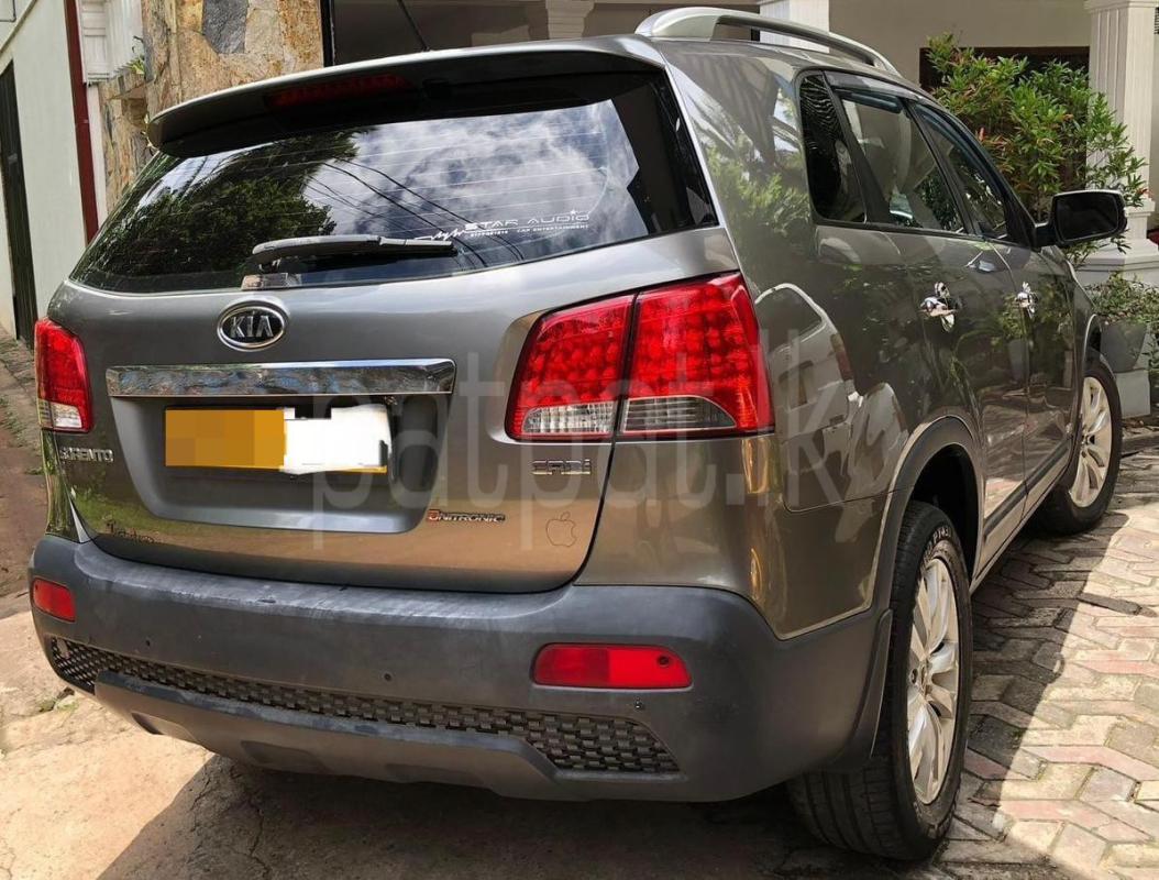 KIA Sorento 2010 - Used SUV sale in Sri Lanka - patpat.lk