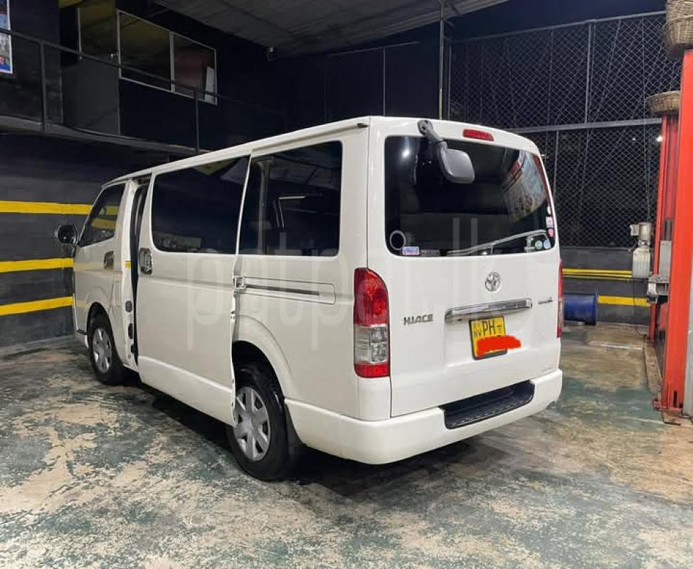 Advertisement image 6