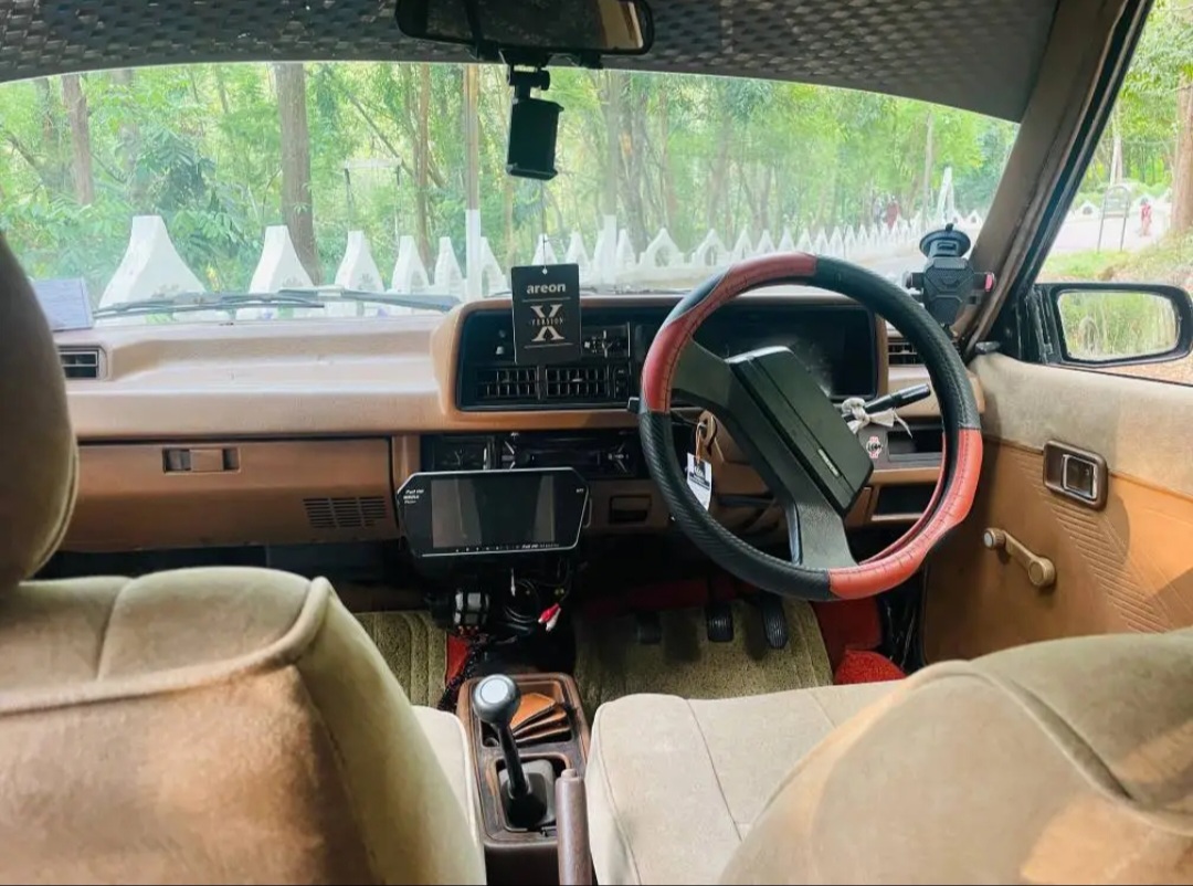 Mazda 323 1983 - Used Car sale in Sri Lanka - patpat.lk