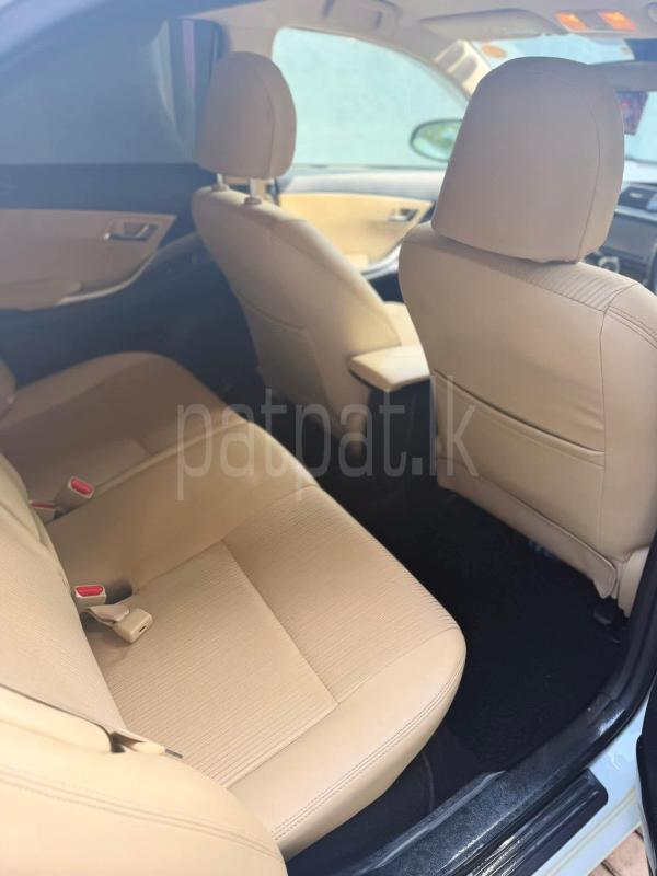 Toyota Allion 2017 - பயன்படுத்தப்பட்டது கார் sale in Sri Lanka - patpat.lk