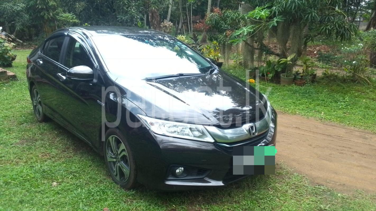 Honda Grace 2014 - Used Car sale in Sri Lanka - patpat.lk