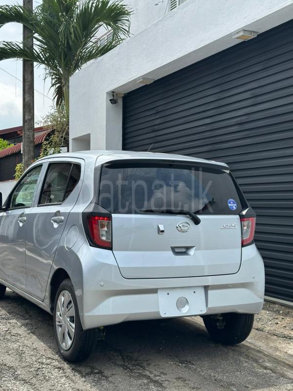 Advertisement image 3