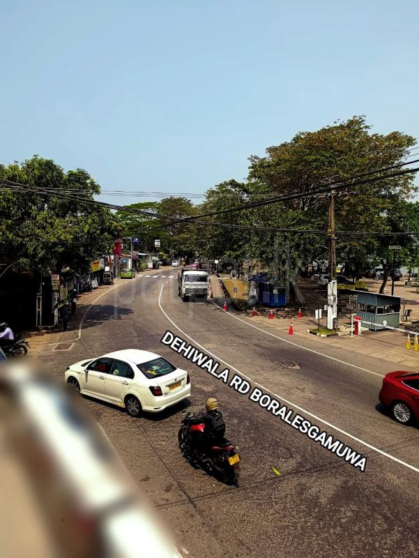 Office for Sale in Boralesgamuwa