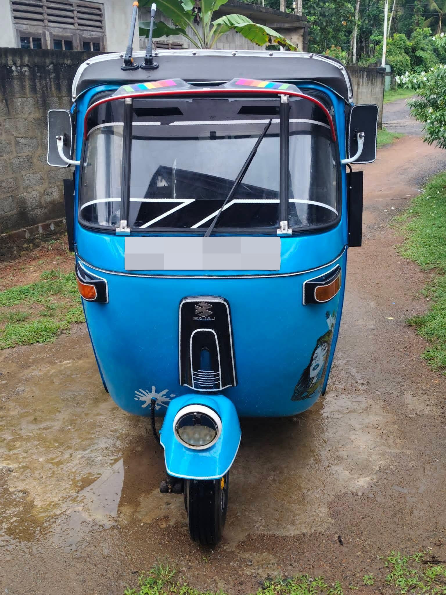 Bajaj 2 stroke 2005 - பயன்படுத்தப்பட்டது முச்சக்கர வண்டி sale in Sri Lanka - patpat.lk