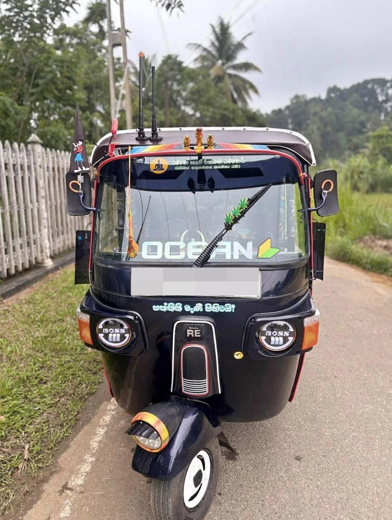 Bajaj Three Wheel 2011 - பயன்படுத்தப்பட்டது முச்சக்கர வண்டி sale in Sri Lanka - patpat.lk
