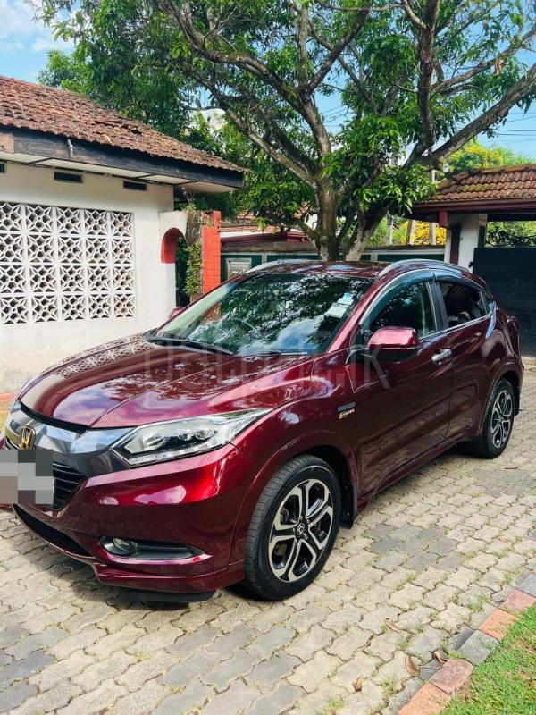 Honda Vezel 2014 - பயன்படுத்தப்பட்டது SUV sale in Sri Lanka - patpat.lk