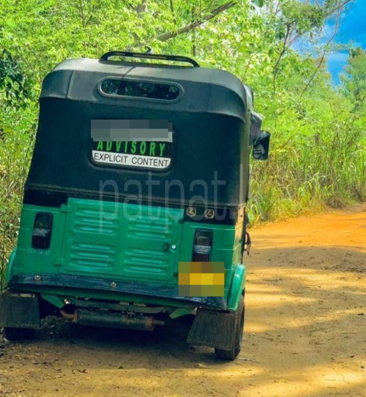 Bajaj 4 stroke 2014 - பயன்படுத்தப்பட்டது முச்சக்கர வண்டி sale in Sri Lanka - patpat.lk