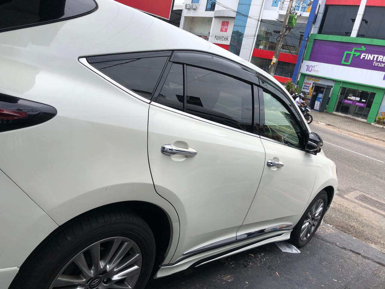 Toyota Harrier 2017 - பயன்படுத்தப்பட்டது SUV sale in Sri Lanka - patpat.lk