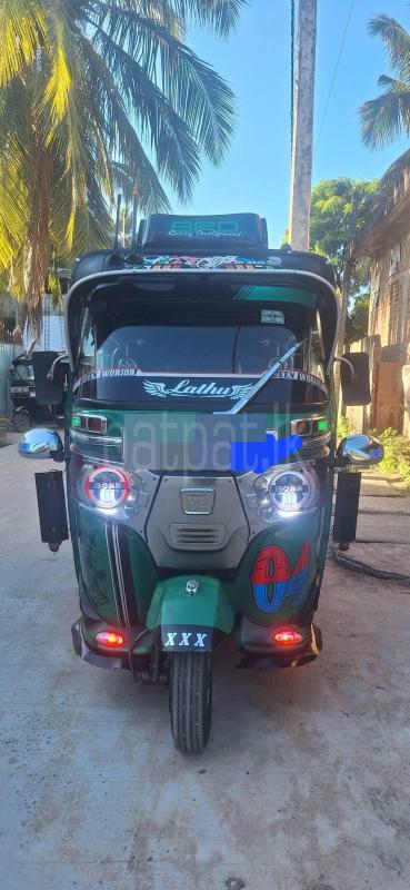Bajaj Three Wheel 2015 - Used Three wheeler sale in Sri Lanka - patpat.lk