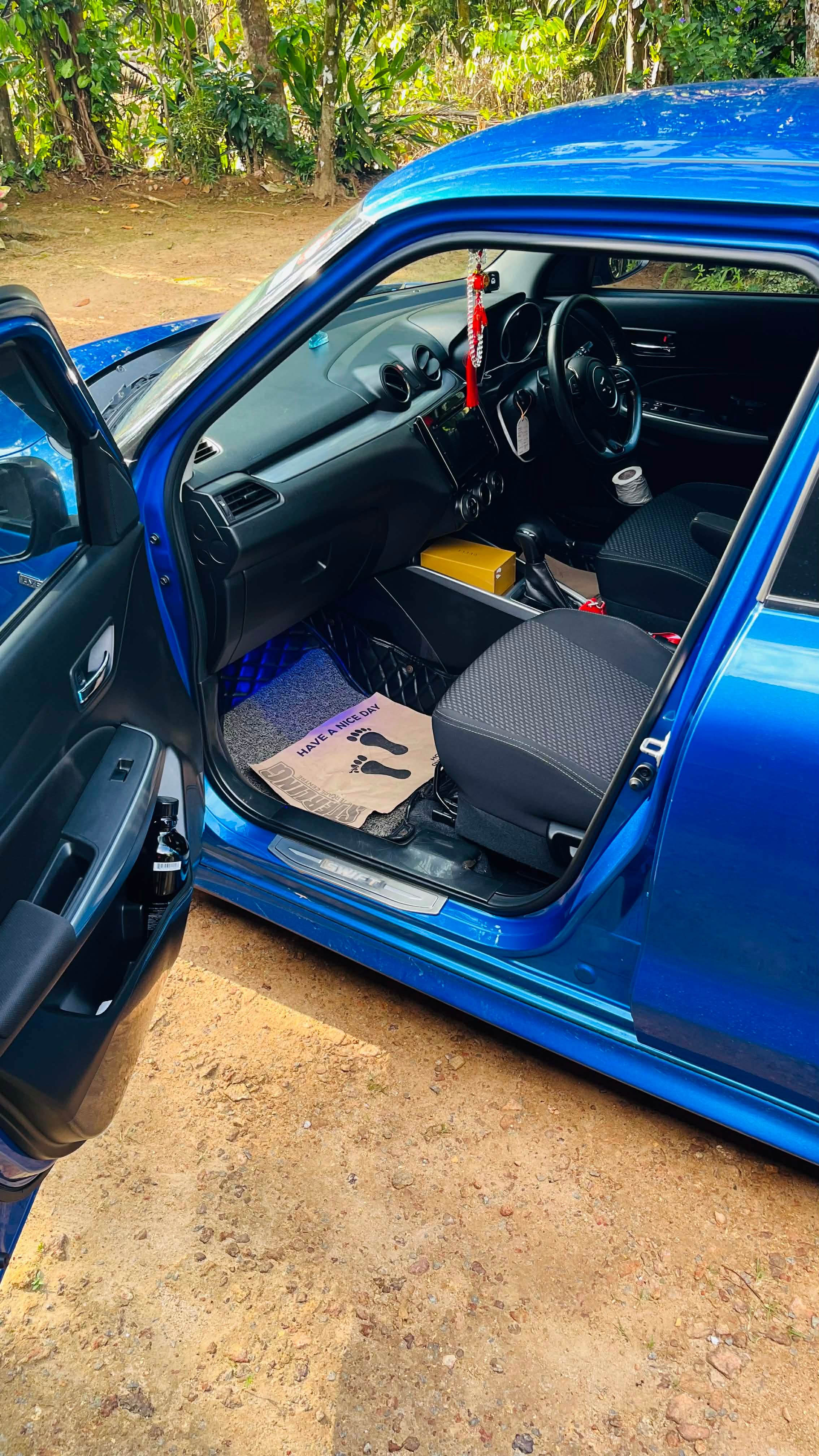 Suzuki Swift 2017 - Used Car sale in Sri Lanka - patpat.lk