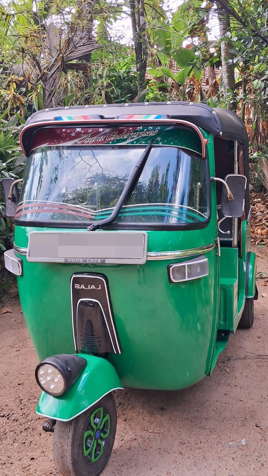 Bajaj Three Wheel 2009 - Used Three wheeler sale in Sri Lanka - patpat.lk