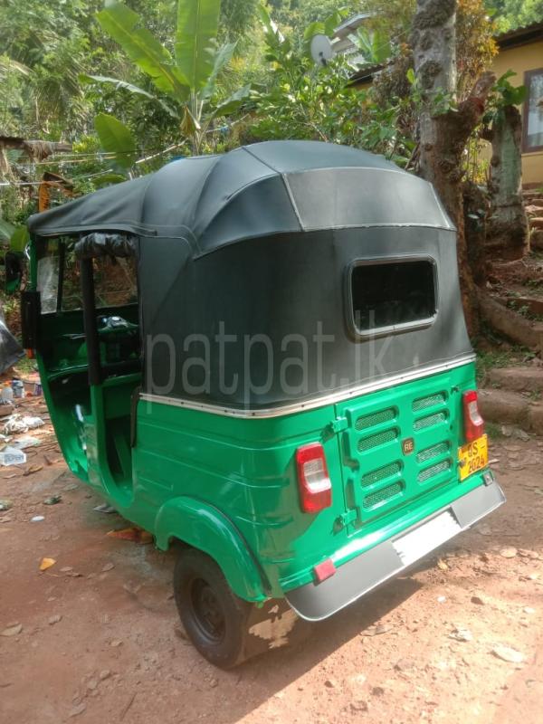Bajaj 4 stroke 2009 - பயன்படுத்தப்பட்டது முச்சக்கர வண்டி sale in Sri Lanka - patpat.lk