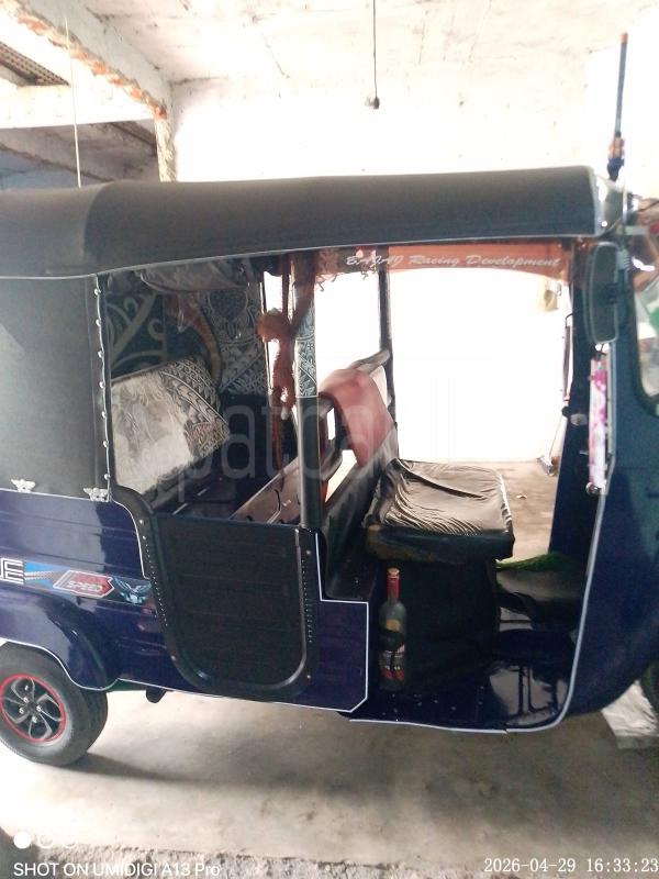 Bajaj Three Wheel 2010 - பயன்படுத்தப்பட்டது முச்சக்கர வண்டி sale in Sri Lanka - patpat.lk