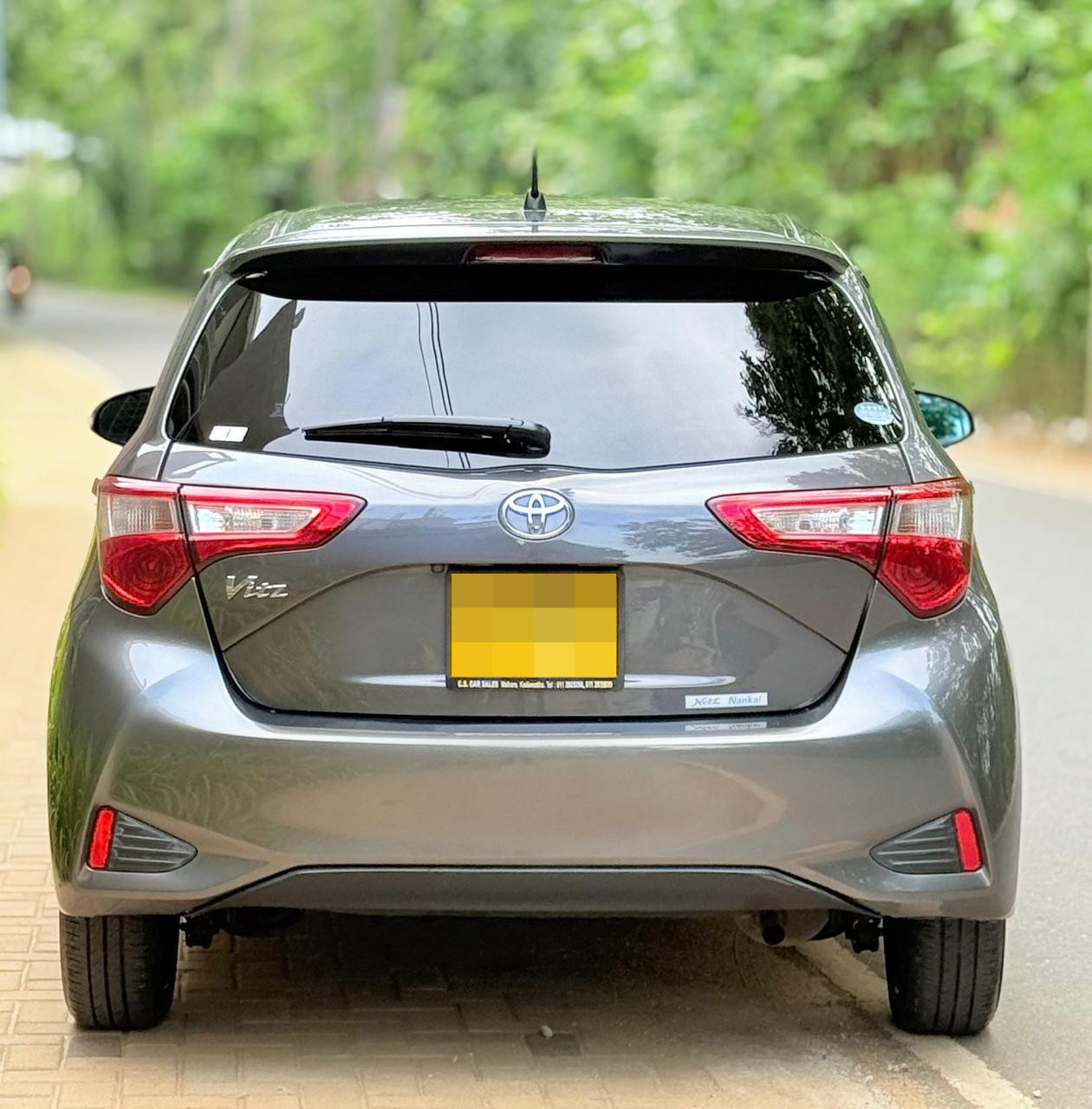 Toyota Vitz 2017 - Used Car sale in Sri Lanka - patpat.lk