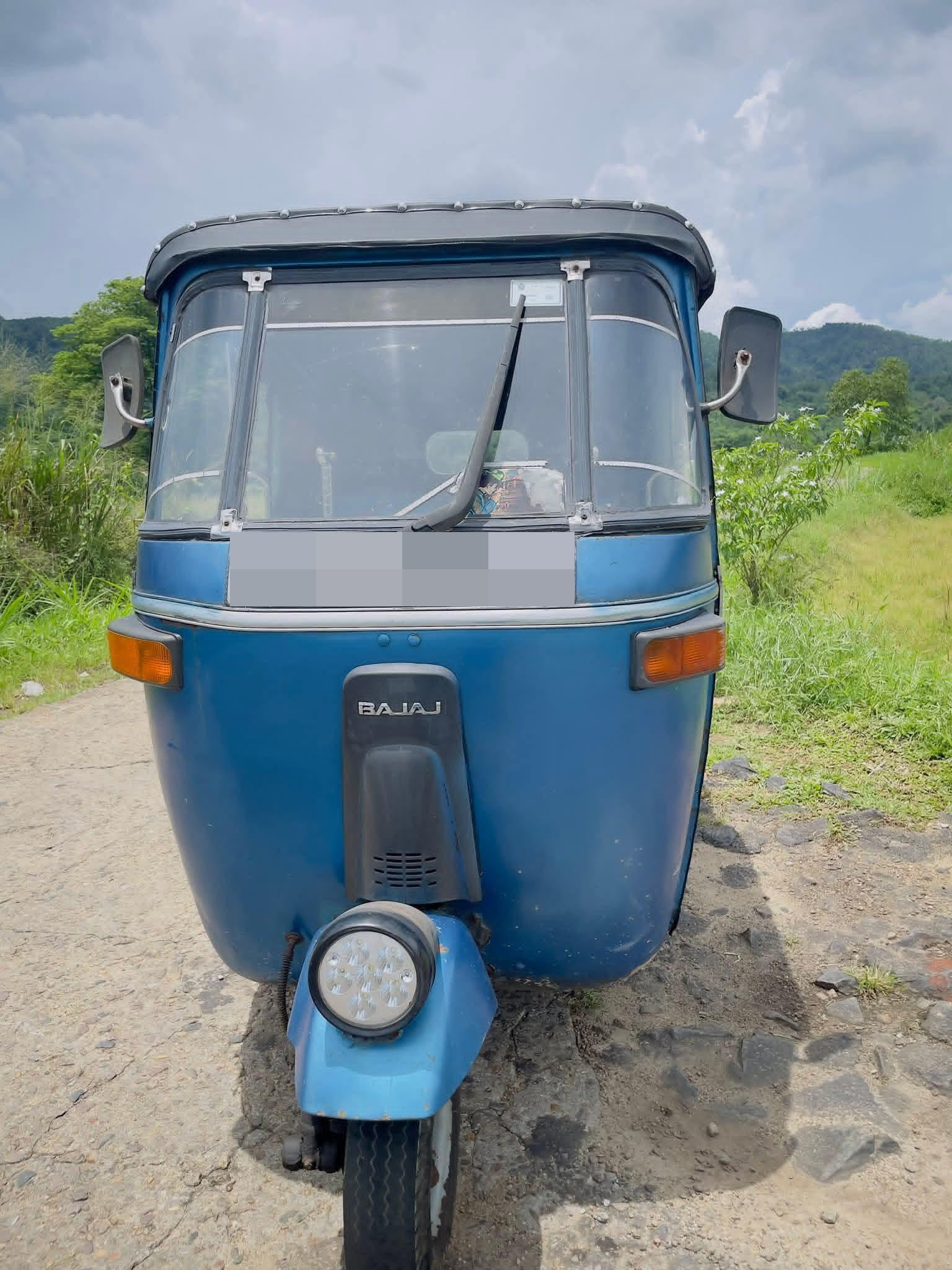 Bajaj Three Wheel 2008 - භාවිතා කරන ලද ත්‍රිරෝද රථය sale in Sri Lanka - patpat.lk