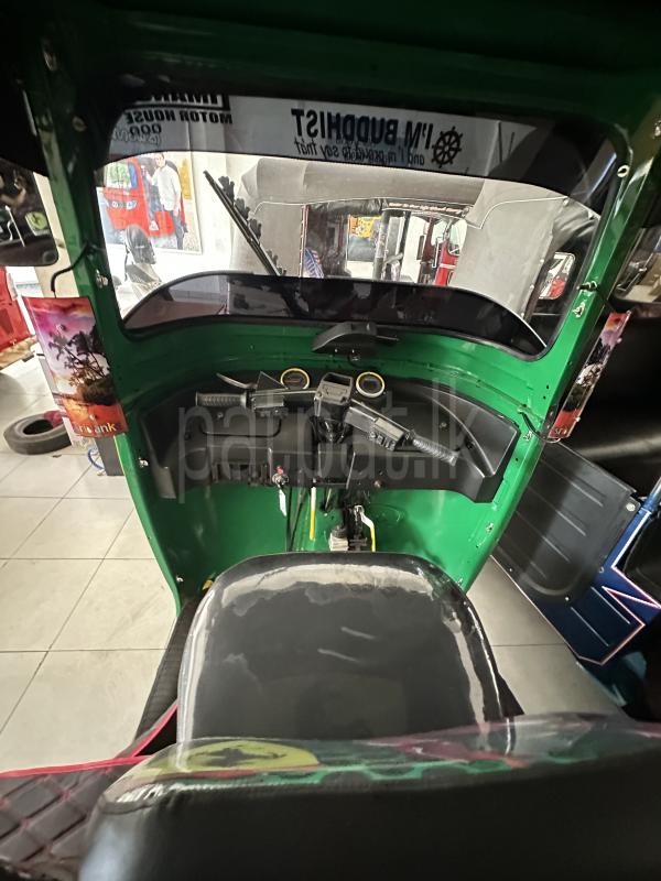 Bajaj Three Wheel 2011 - Used Three wheeler sale in Sri Lanka - patpat.lk