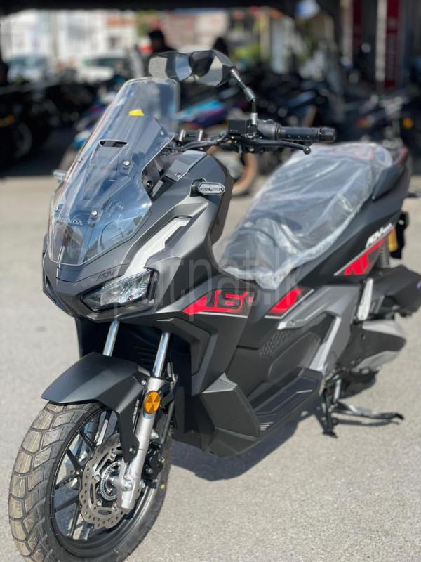 Advertisement image 1