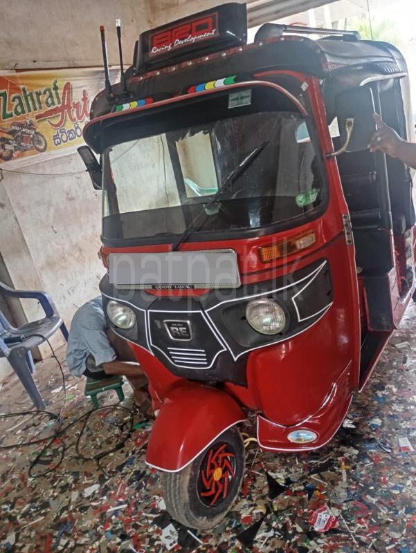 Bajaj 4 stroke 2016 - භාවිතා කරන ලද ත්‍රිරෝද රථය sale in Sri Lanka - patpat.lk
