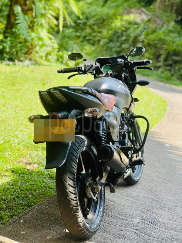 Bajaj Pulsar 2012 - மறுசீரமைக்கப்பட்டது பைக் sale in Sri Lanka - patpat.lk