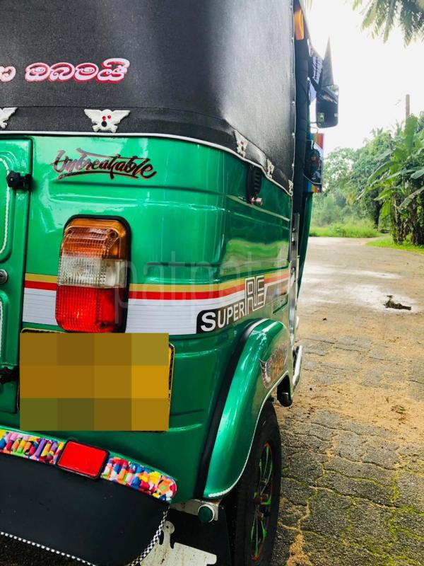 Bajaj Three Wheel 2006 - பயன்படுத்தப்பட்டது முச்சக்கர வண்டி sale in Sri Lanka - patpat.lk