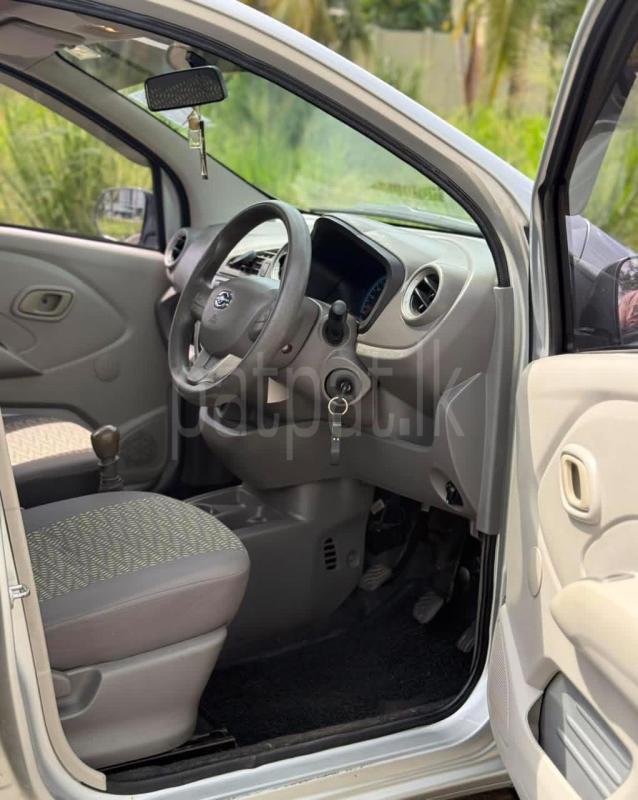 Datsun Redi Go 2016 - භාවිතා කරන ලද කාර් sale in Sri Lanka - patpat.lk