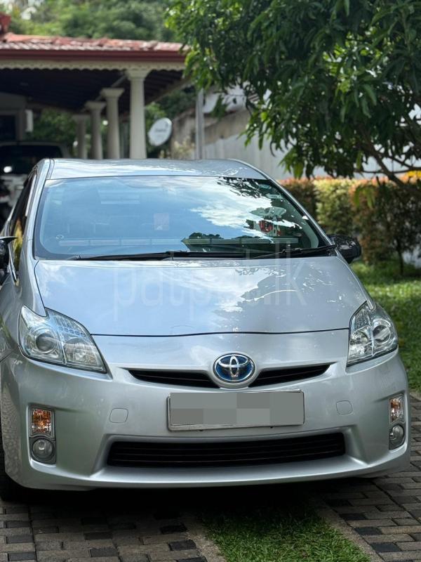 Toyota Prius 2011 - Used Car sale in Sri Lanka - patpat.lk