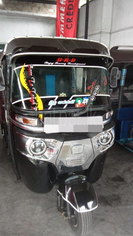 Bajaj Three Wheel 2015 - Used Three wheeler sale in Sri Lanka - patpat.lk