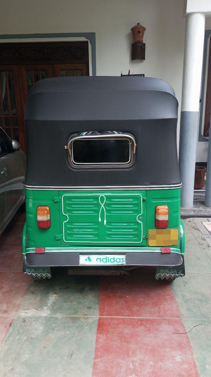 Bajaj Three Wheel 2007 - භාවිතා කරන ලද ත්‍රිරෝද රථය sale in Sri Lanka - patpat.lk