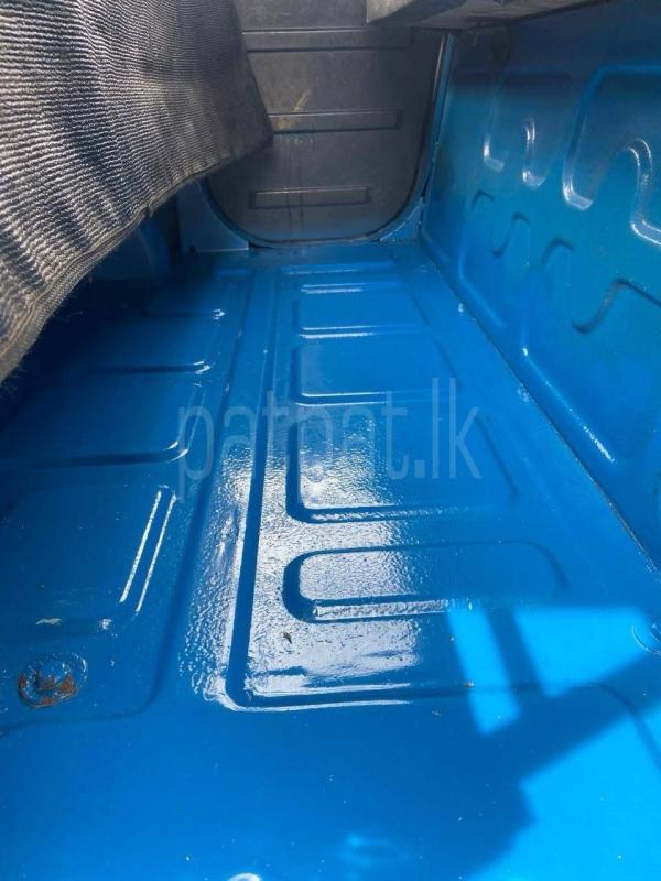 Advertisement image 6