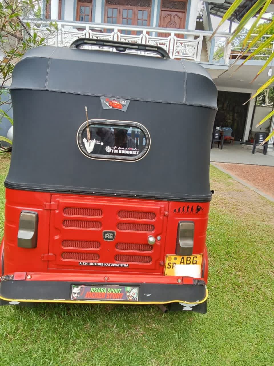 Bajaj Three Wheel 2015 - பயன்படுத்தப்பட்டது முச்சக்கர வண்டி sale in Sri Lanka - patpat.lk