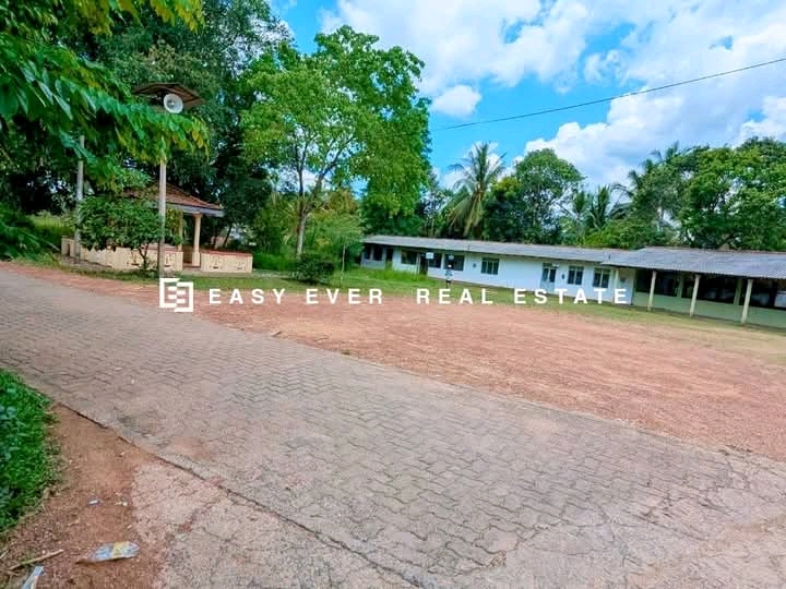 Commercial Land for Sale in Gampaha