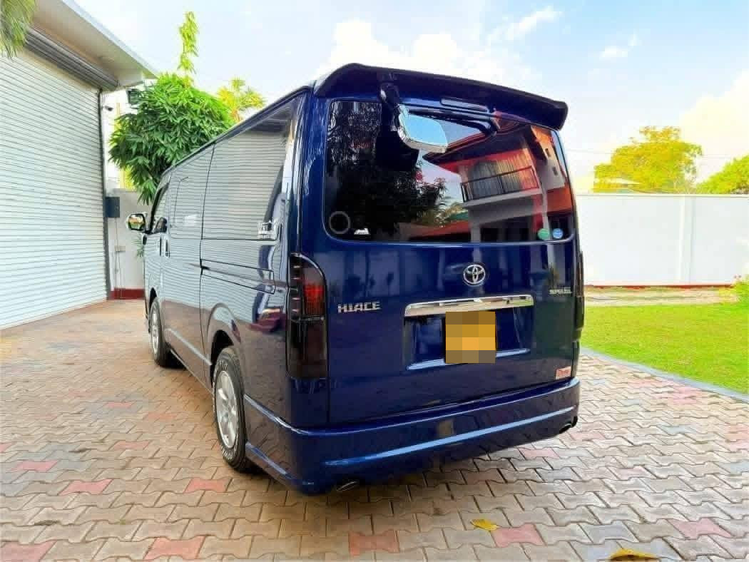 Toyota Hiace 2013 - Used Van sale in Sri Lanka - patpat.lk