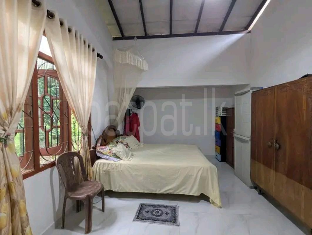 House for Sale in Kalagedihena
