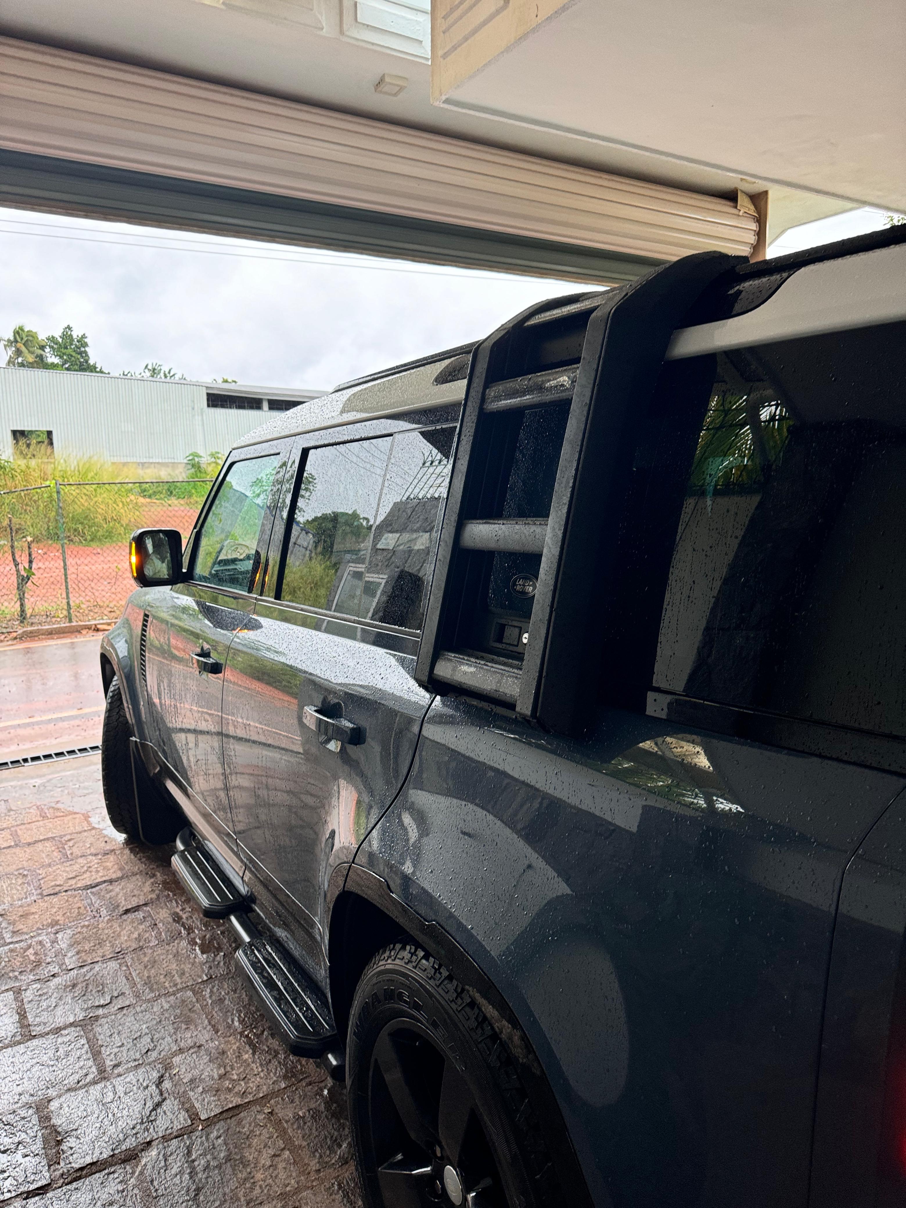 Land Rover Defender 2023 - மறுசீரமைக்கப்பட்டது SUV sale in Sri Lanka - patpat.lk