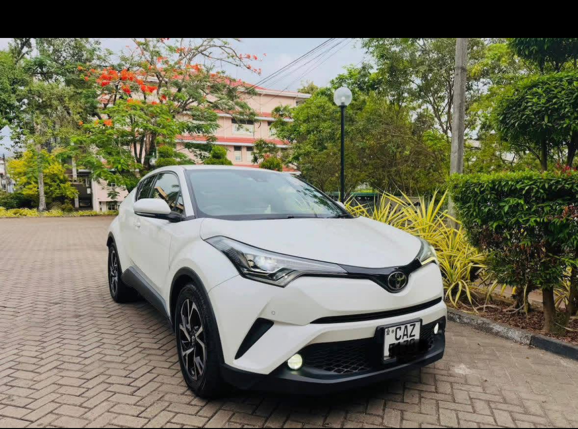 Toyota CHR 2017 - Used SUV sale in Sri Lanka - patpat.lk