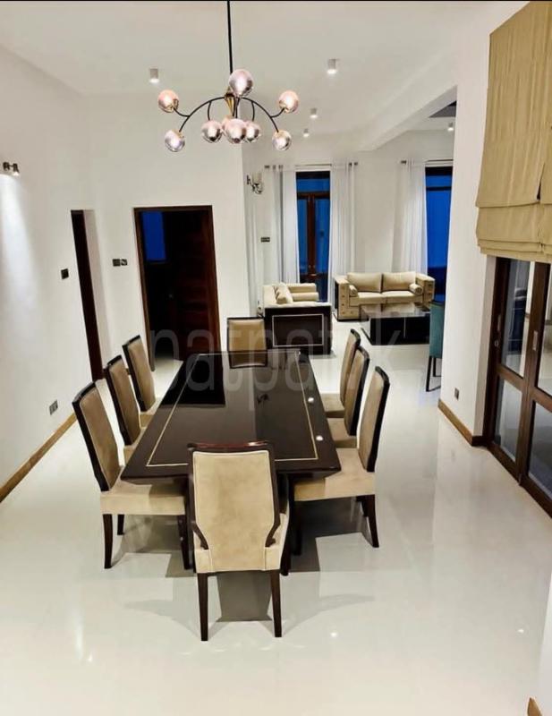 House for Sale in Talawatugoda