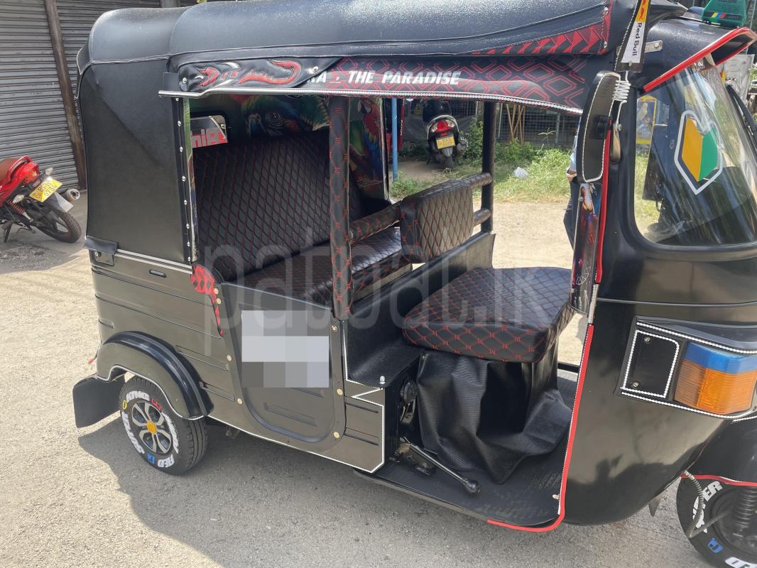 Bajaj 4 stroke 2011 - Used Three wheeler sale in Sri Lanka - patpat.lk