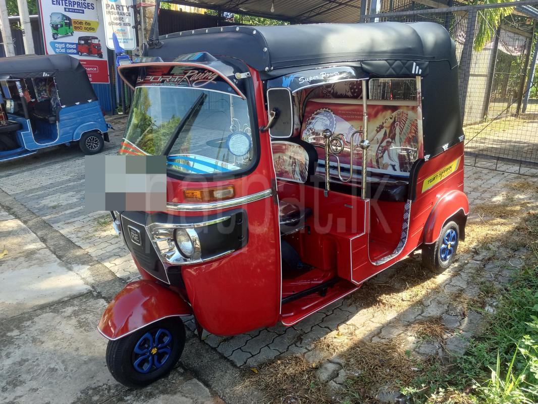 Bajaj Three Wheel 2014 - Used Three wheeler sale in Sri Lanka - patpat.lk