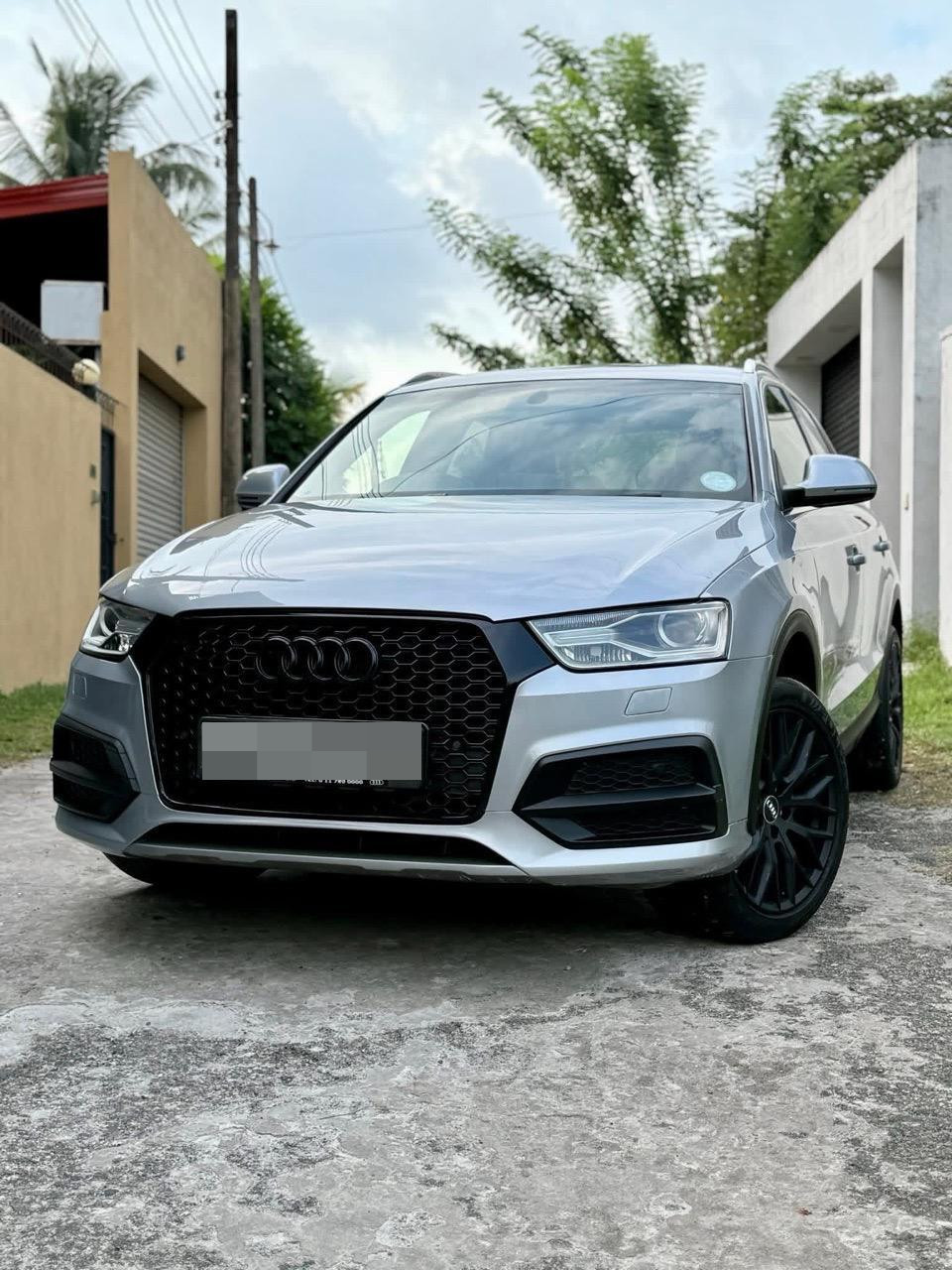 Audi Q3 2017 - பயன்படுத்தப்பட்டது SUV sale in Sri Lanka - patpat.lk