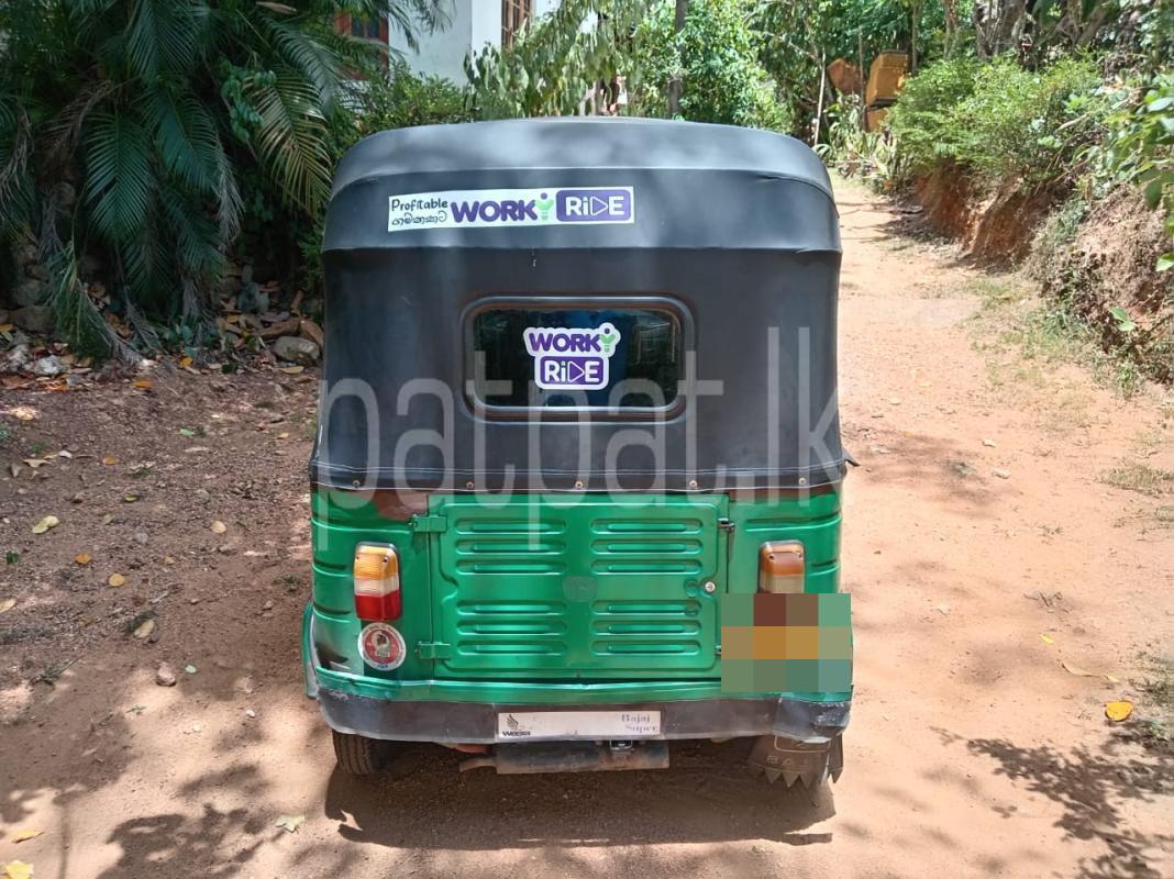 Bajaj Three Wheel 2011 - பயன்படுத்தப்பட்டது முச்சக்கர வண்டி sale in Sri Lanka - patpat.lk